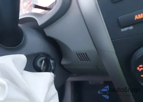 2009 Toyota Corolla Le из США, поврежденный, VIN JTDBL40E59J045509